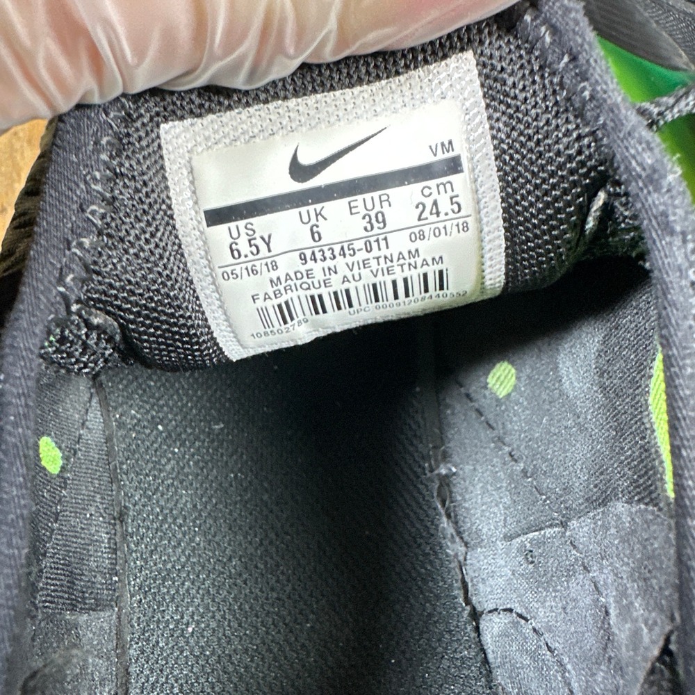 Nike Air Max 270 Black Neon Green Women's Running Sneakers Shoes Size 8 - Picture 8 of 8